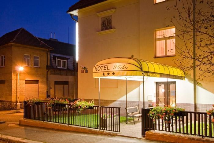 פראג Hotel Stirka מראה חיצוני תמונה